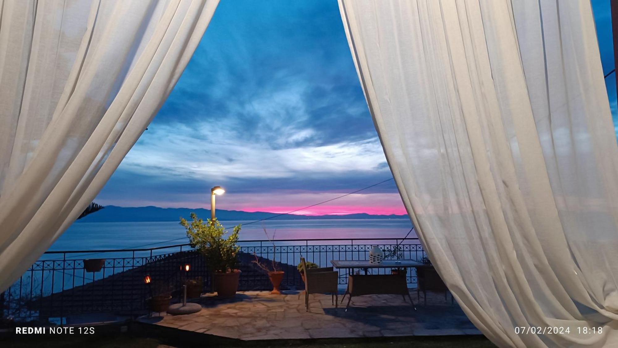 Mesonisi Με Υπέροχη Θέα Στον Παγασητικό!! Villa Afissos Exterior foto