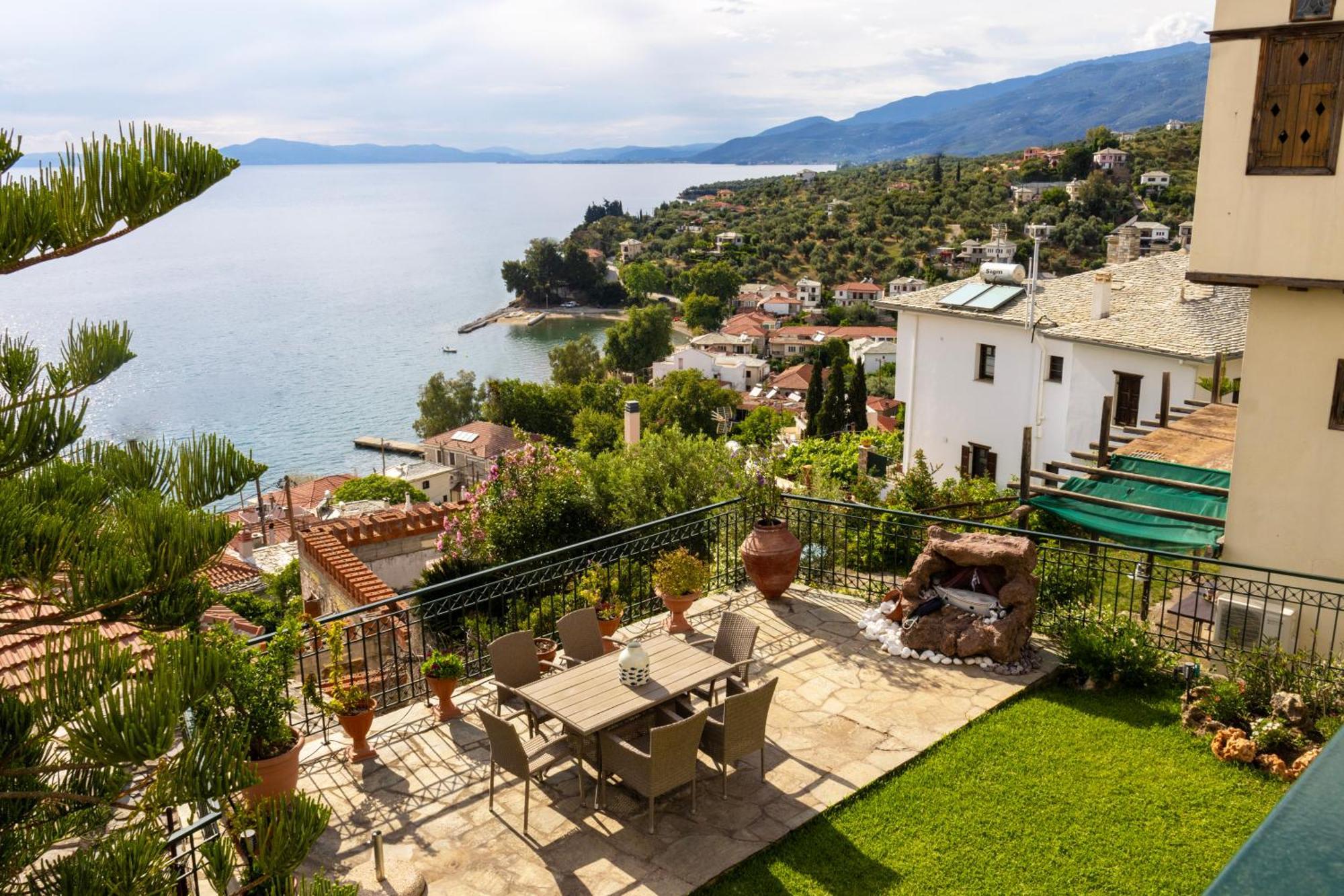 Mesonisi Με Υπέροχη Θέα Στον Παγασητικό!! Villa Afissos Exterior foto